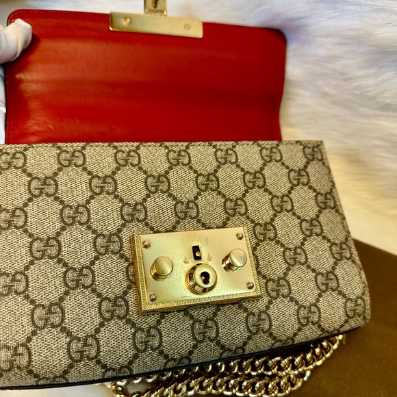 Gucci Red Pink and Gold Chain Shoulder Bag - Picture 10 of 14